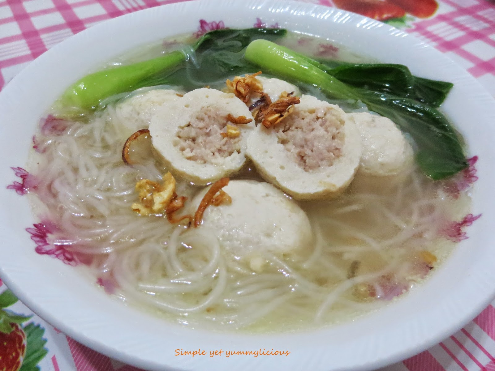 Simple yet yummylicious! Fuzhou fish ball with glass vermicelli soup
