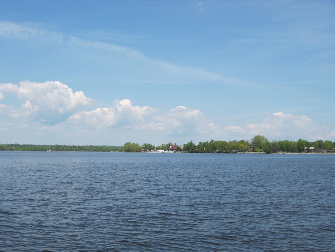 ziniania's corner Walking the Ottawa River's Britannia beach