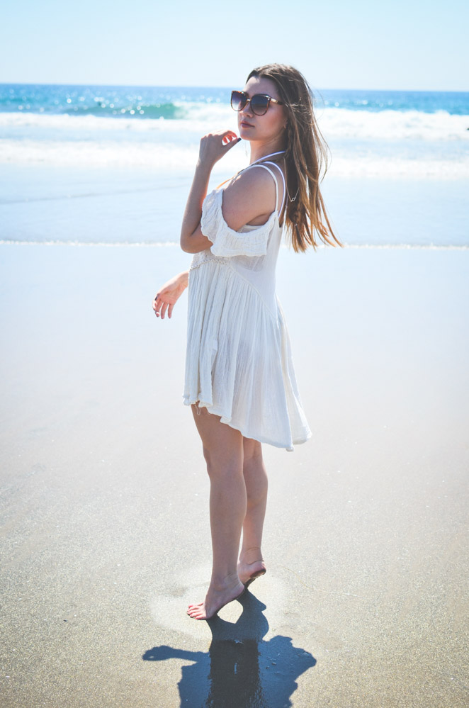 Golden Swank: BEACHES WITH BOOTY