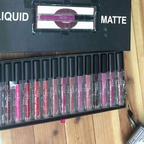 HUDA LIQUID MATE 16 COLOURS READY STOCK