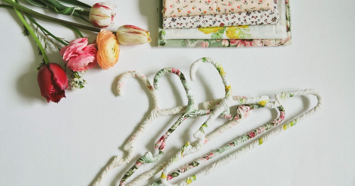 vintage pretty Floral { DIY } Hangers