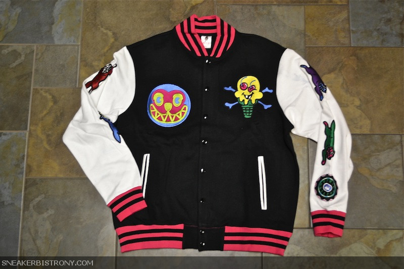 SNEAKER BISTRO Streetwear Served w Class GEAR Ice