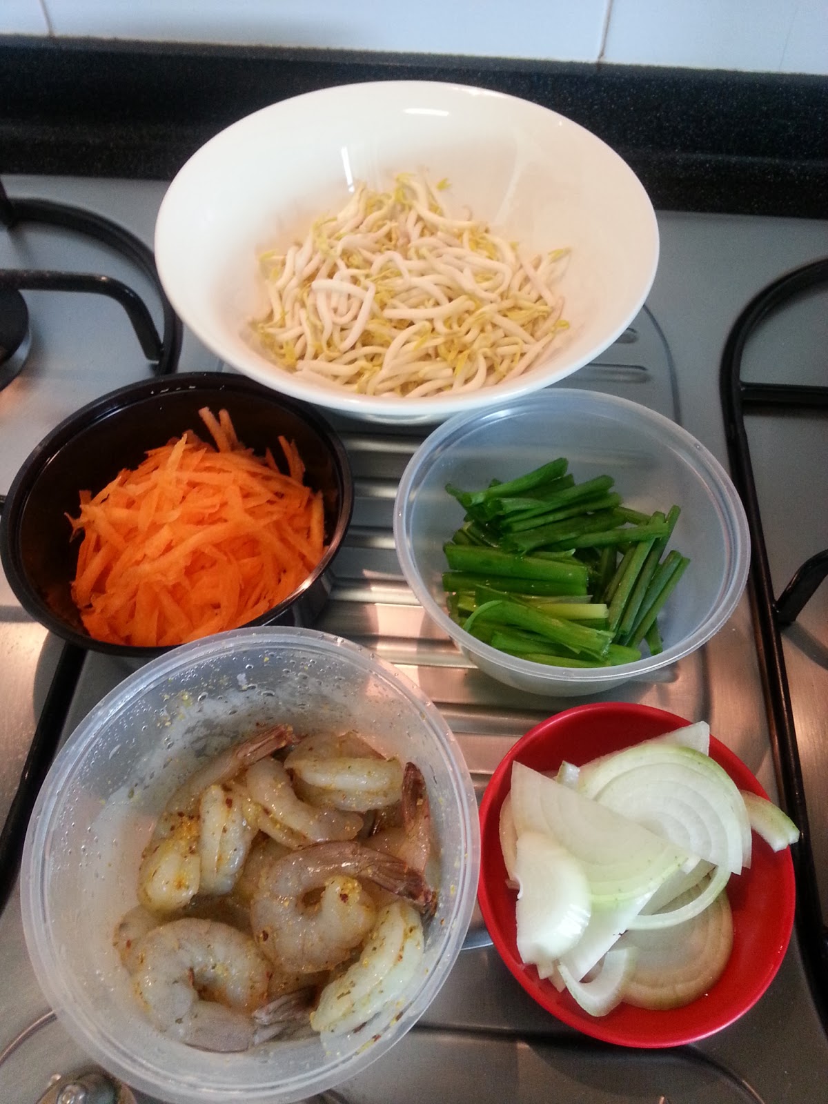 Spicy Peanut Sauce Pasta with Shrimp Delishar Singapore Cooking