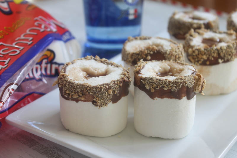 That's so Michelle... S'mores Jello Shots in Real Marshmallows