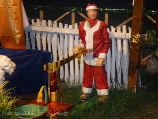 Mystery elf in nativity scene in Kahayag Festival