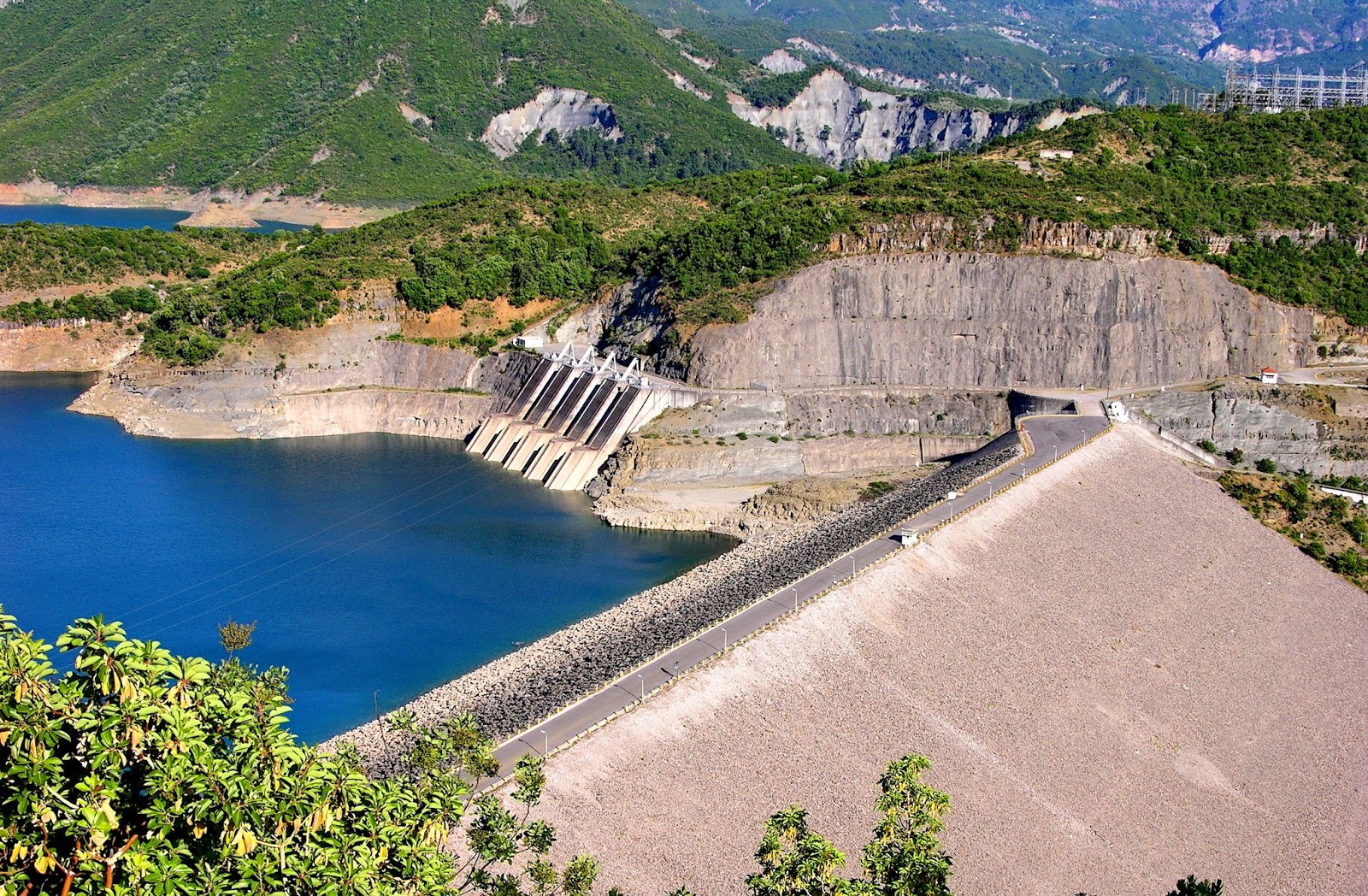 Αποτέλεσμα εικόνας για Λίμνη Κρεμαστών