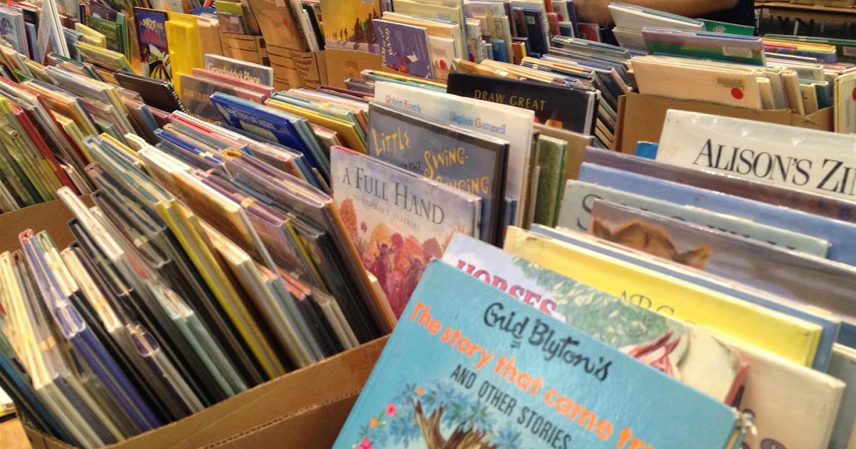 craftyc0rn3r: Library Book Sale