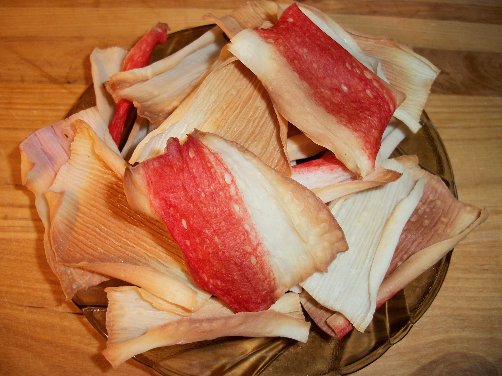 Cooking with love ! Cipsuri de surimi ( Surimi baked cips )