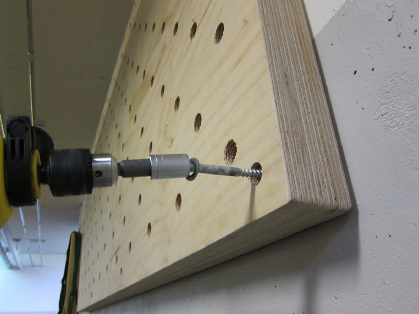 Liljeros Träningslogg Gör din egen Climbing Pegboard DIY