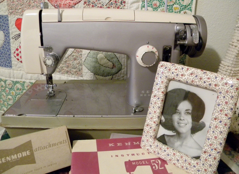 CollectIn Texas Gal CAM Along and Sew With Me In 1963