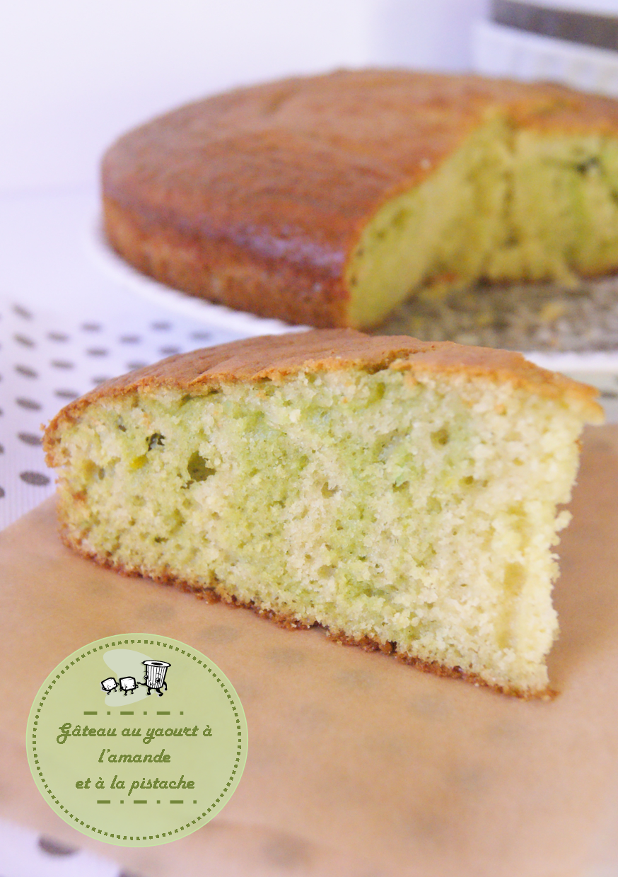 Mes Petites Fiches Cuisine Gateau Au Yaourt A L Amande Et A La