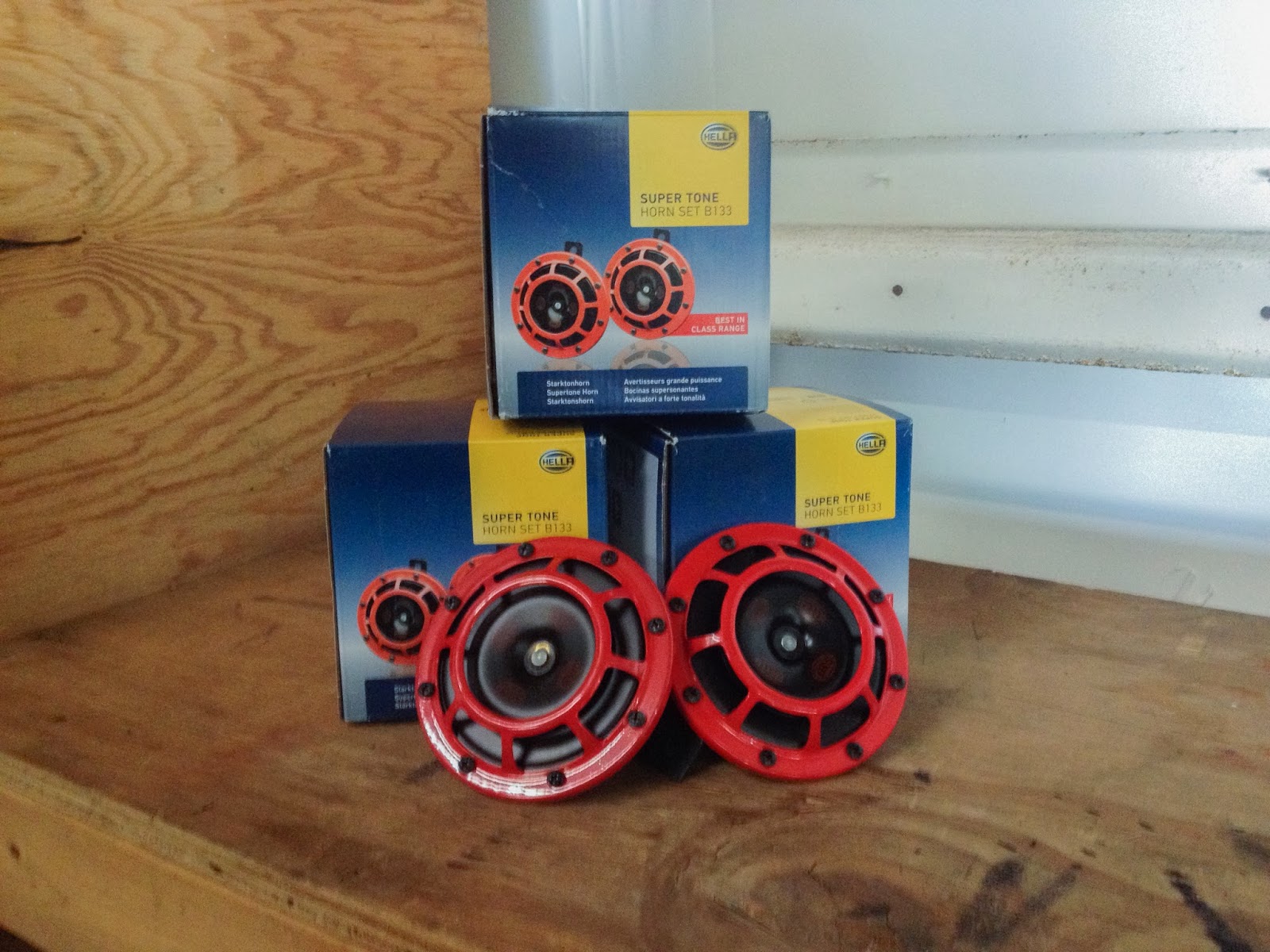 Circuit Motorsports FlatOut Hella loud Hella Horns!