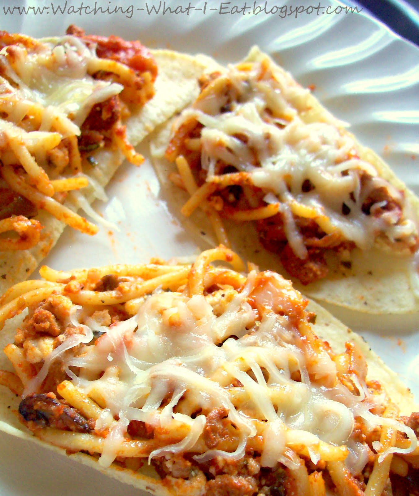 Watching What I Eat Spaghetti Tacos Spaghetti Nachos Ikidding Around In The Kitchen