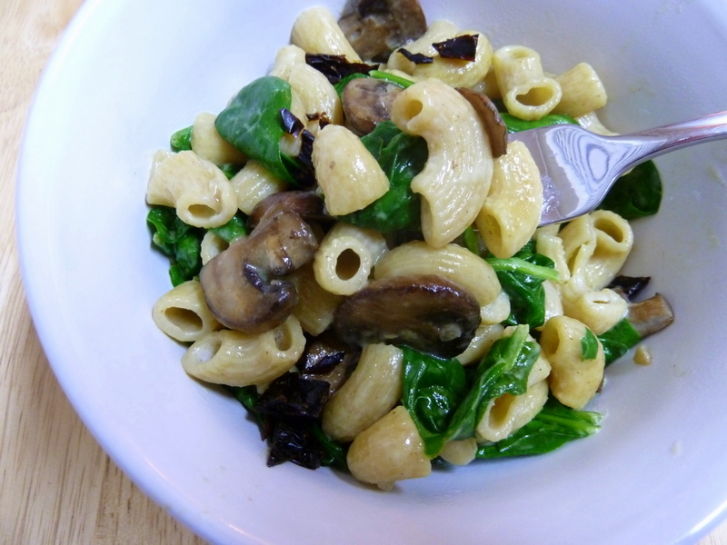 Cookin' Cowgirl Mascarpone Pasta with Spinach and Mushrooms