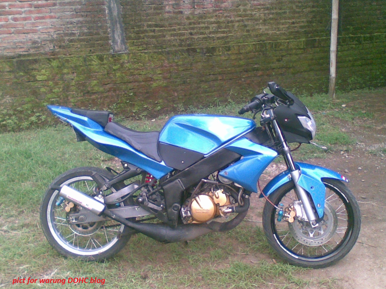 Foto Modifikasi Motor Ninja RR Warna Biru Sukaon