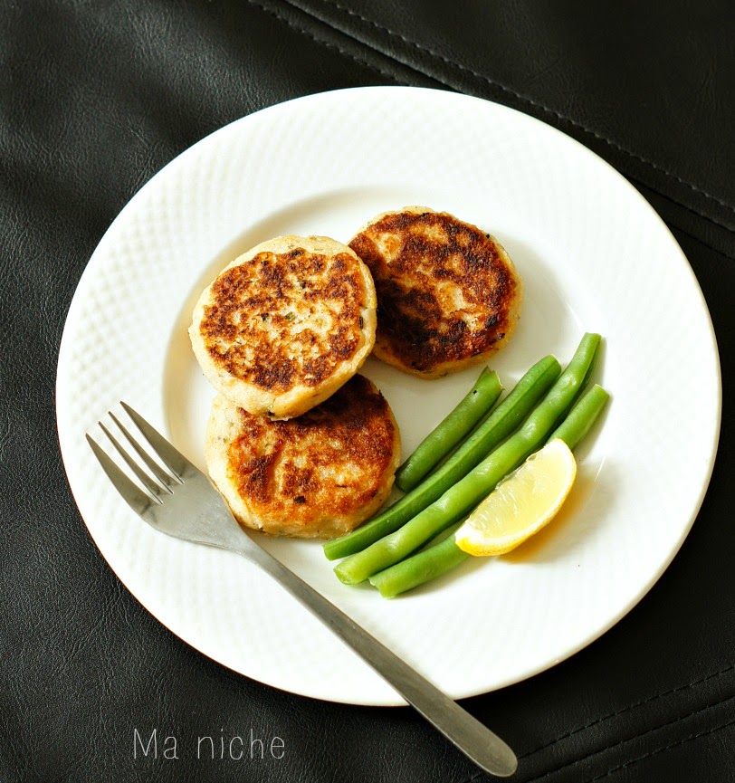 Ma Niche Toddler friendly Salmon Cakes