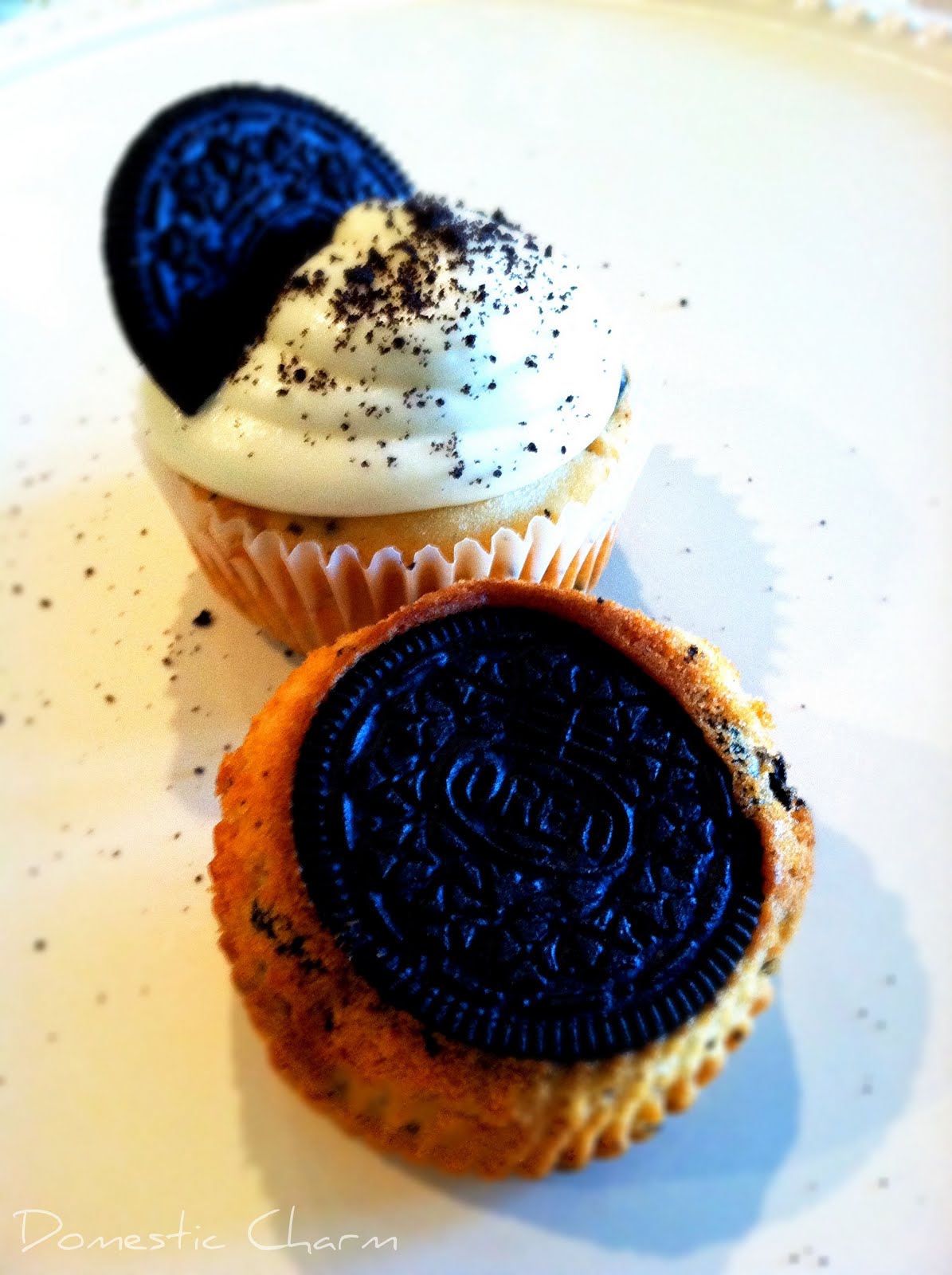 Domestic Charm Oreo Cupcakes