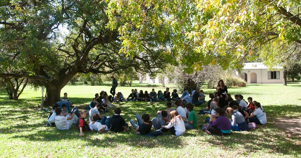 Otras escuelas y otras miradas sobre la infancia La Cecilia una