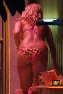Vanessa Hudgens Bikini Candids Vanessa Hudgens Bikini Candids