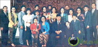 Soeharto berdosa memperkaya diri,keluarga dan konconya 