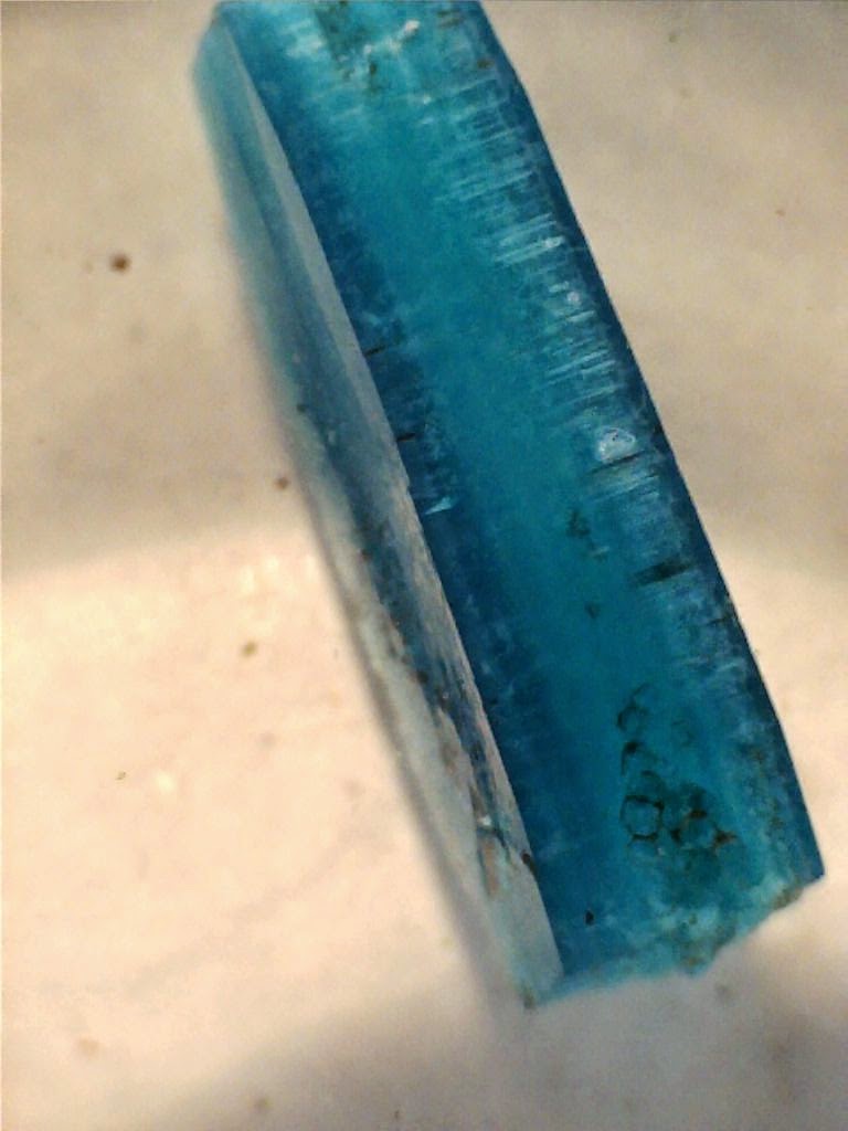 Synthetic flux emerald