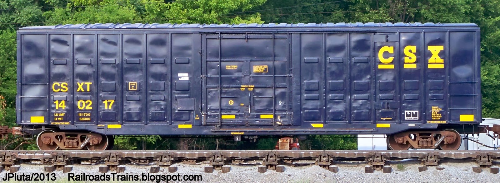 RAILROAD Freight Train Engine EMD GE Boxcar BNSF,CSX,FEC