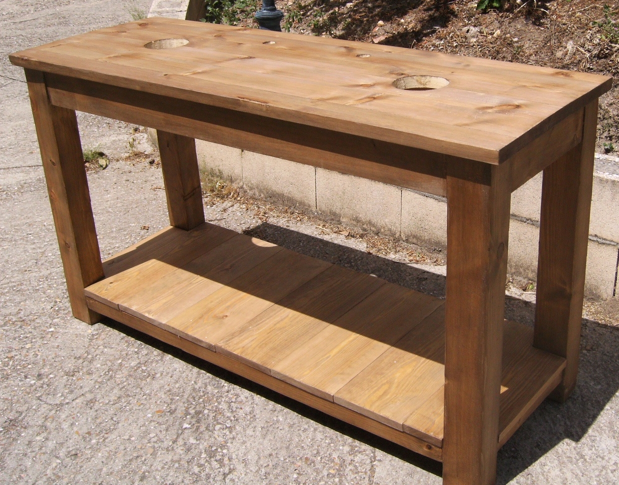 Mesa lavabo de madera: Diseño y estilo para el baño