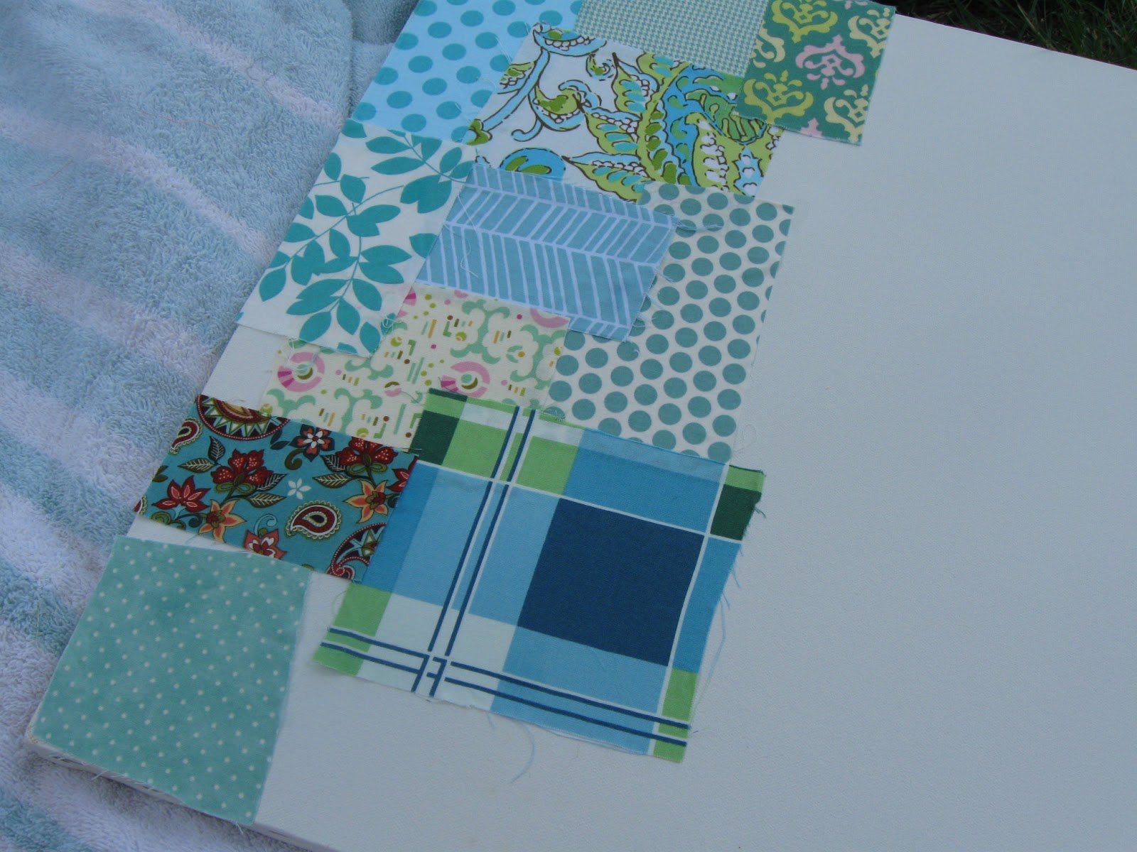 Decoupage Canvases {DIY}.