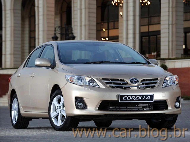 Novo Toyota Corolla XEi 2012 - frente