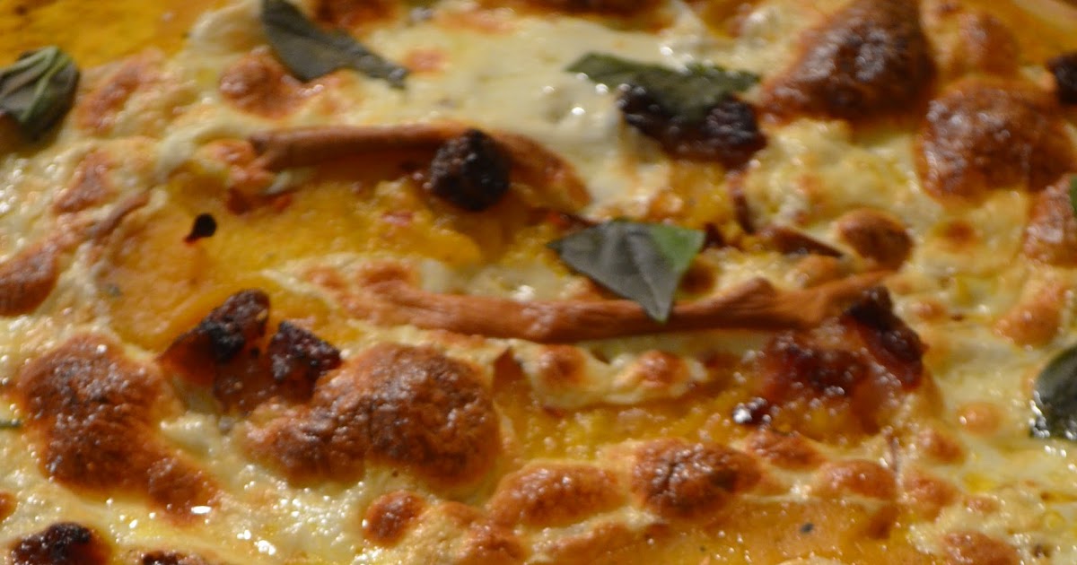 amour fou(d) butternut squash pizza with smoked mozzarella and pancetta.