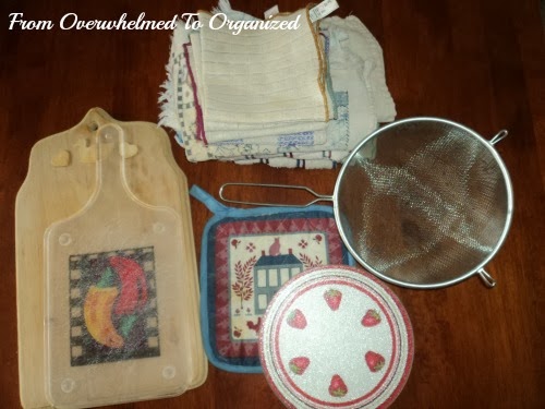 Tips For Organizing Deep Kitchen Drawers From Overwhelmed To