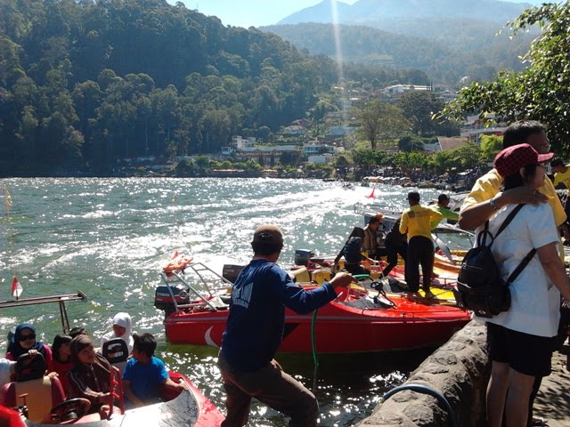 Sarangan Lake
