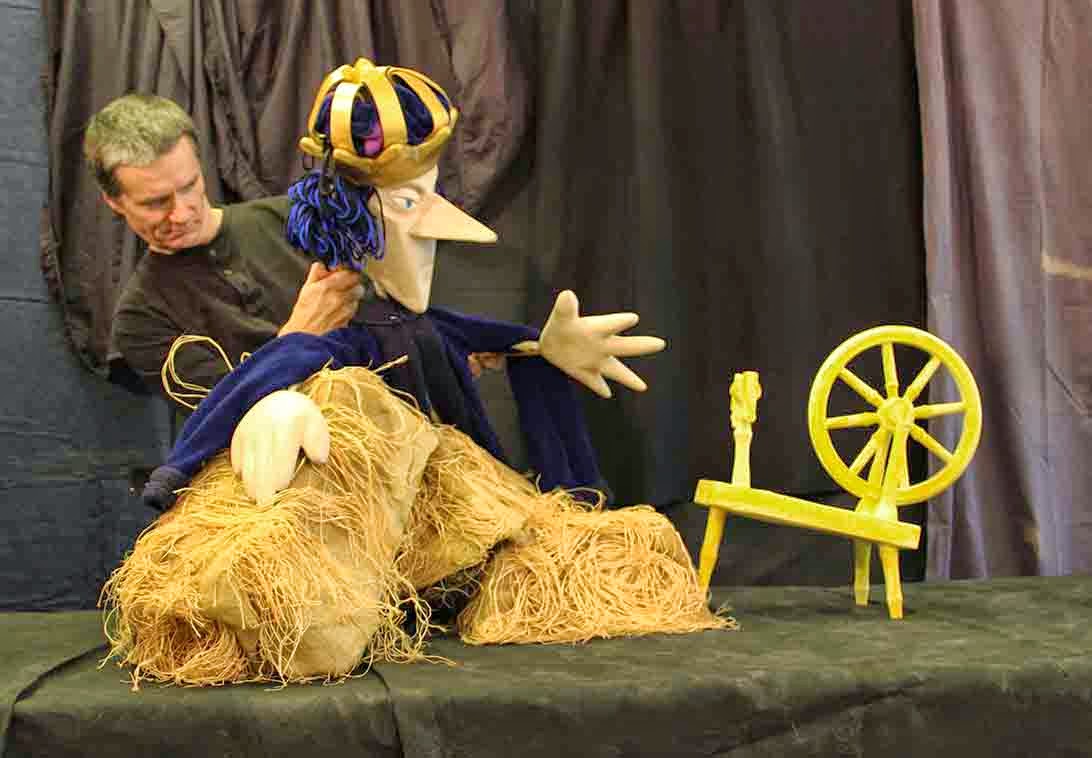 Dream Tale Puppets CAPE COD PUPPET GAM