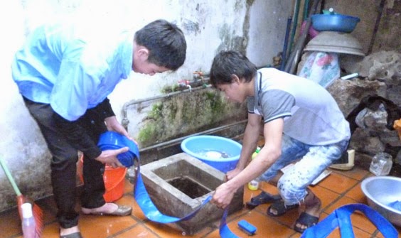 Thau rửa bể nước ngầm