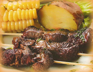 Anticuchos de lomo Anticuchos de lomo