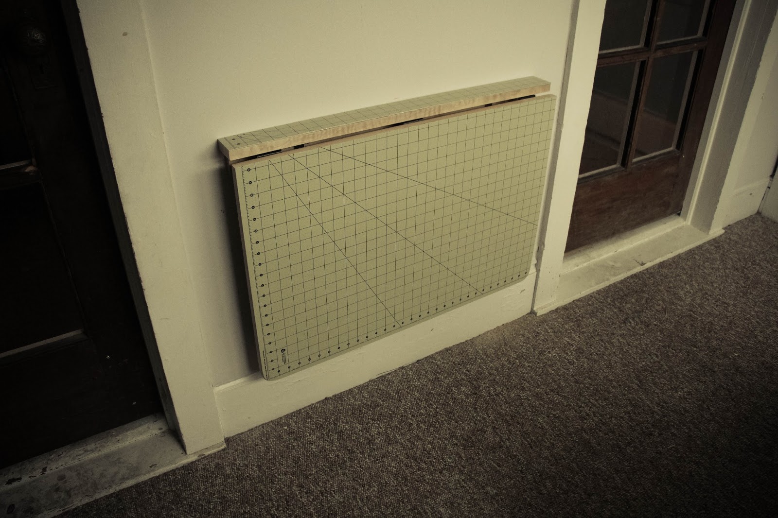 Grosgrain DIY Drop Down Cutting Table