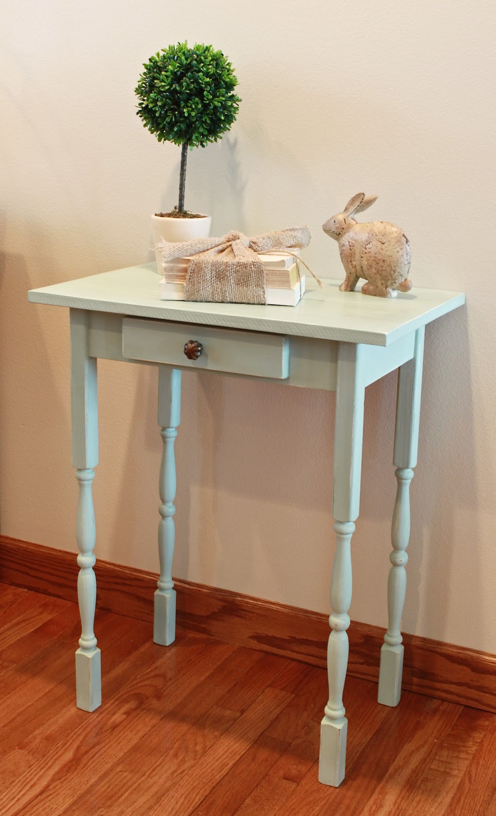 Cottage Patina My Birthday And A Little Blue Table