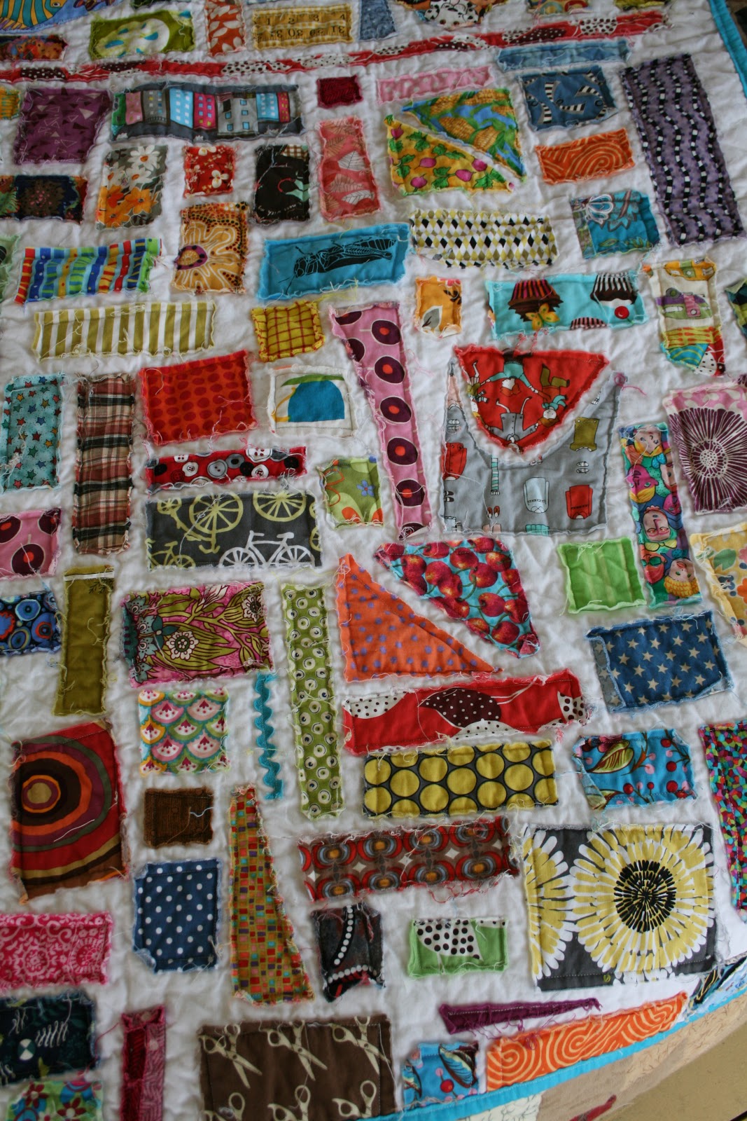 THE QUILT BARN Wonky Ticker Tape Quilt