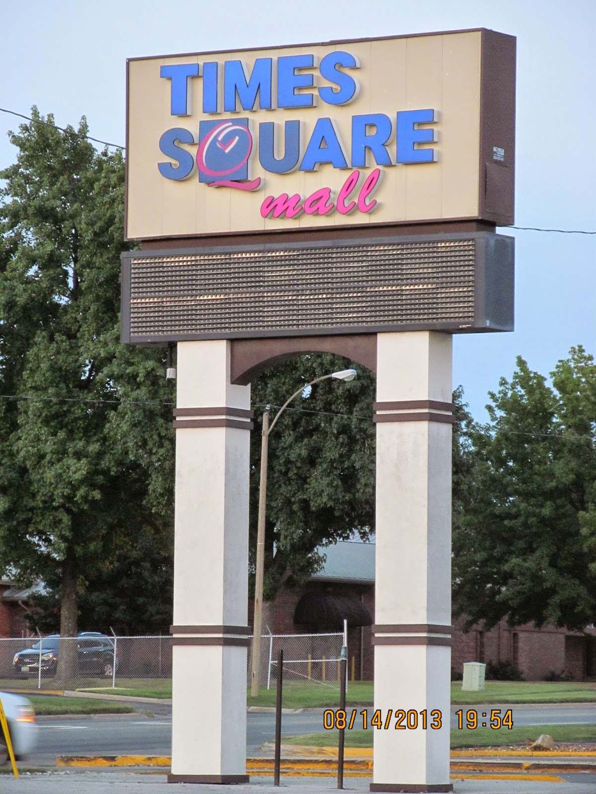 Trip to the Mall Times Square Mall (Mount Vernon, IL)