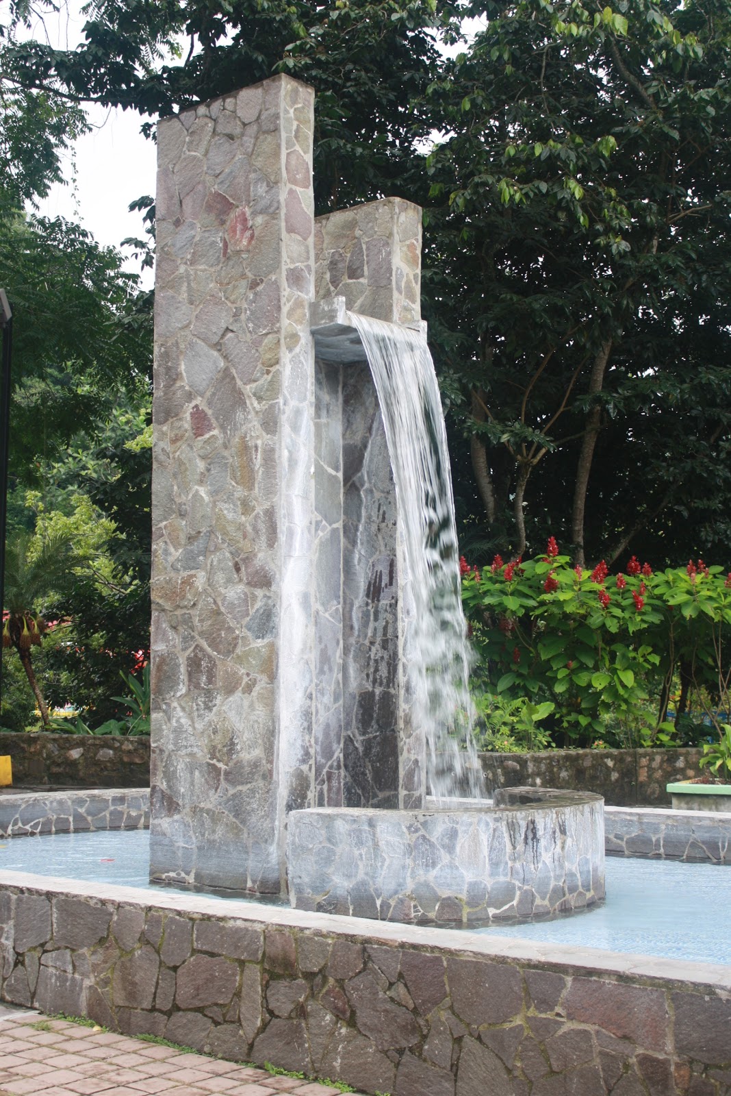 Llegando A Rincones De Mi Pais Parque Acuatico Los Chorros La Libertad
