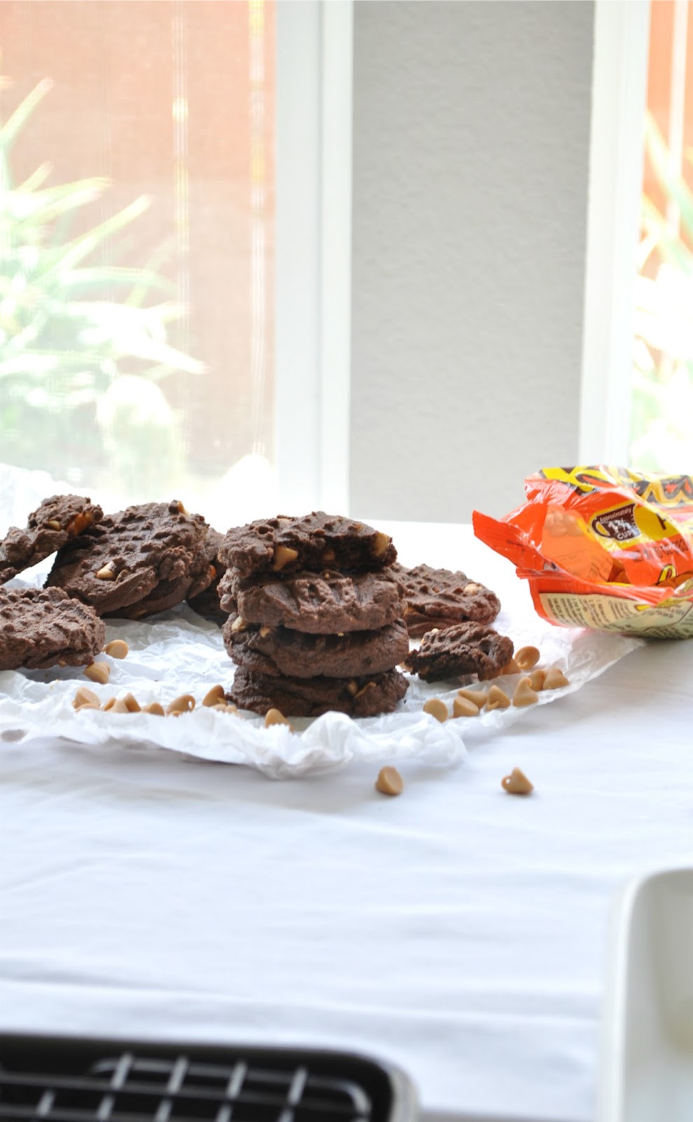 crunchy chocolate peanut butter chip cookies Chow Creations