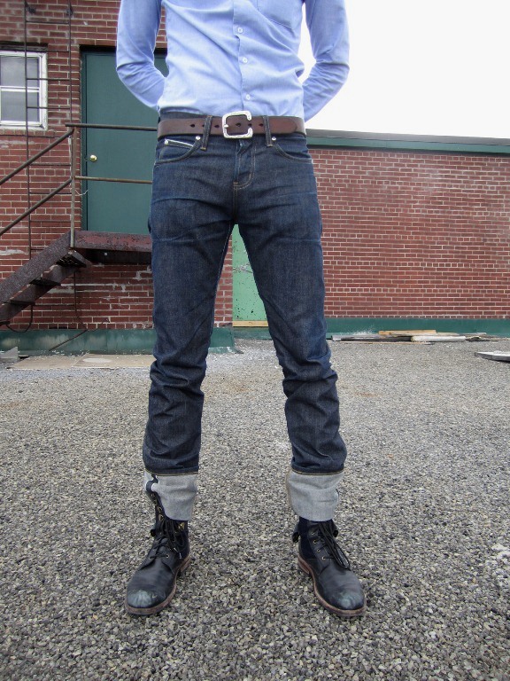 weird guy left hand twill