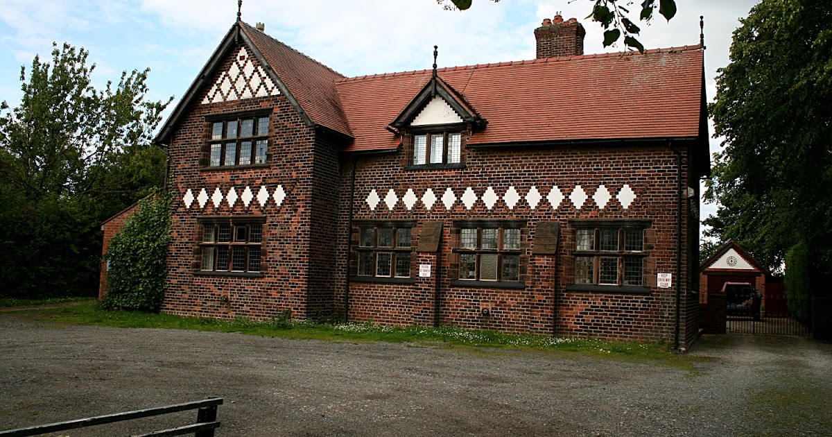 Memorials Warburton, Lymm, Cheshire