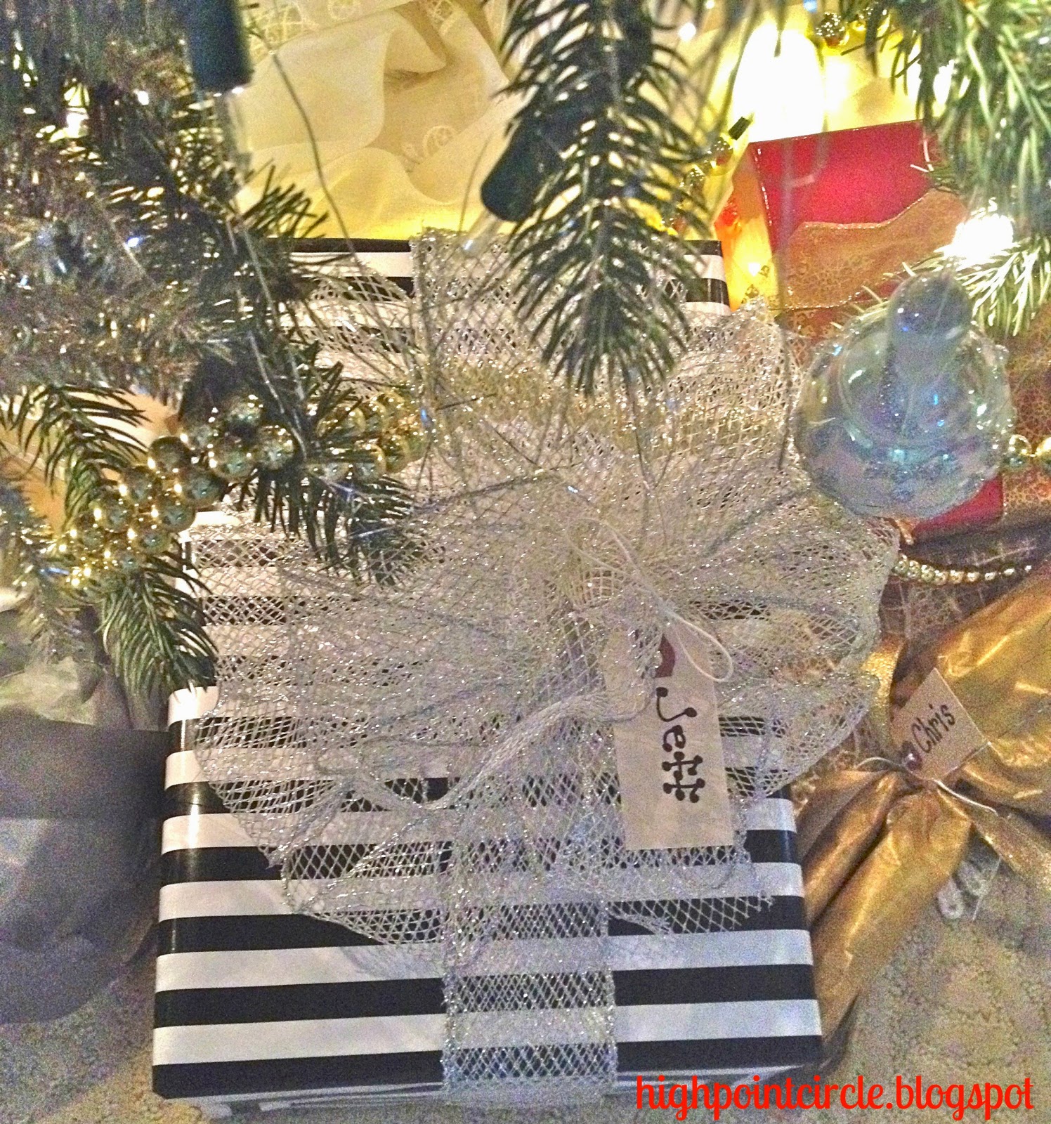 HIGHPOINT CIRCLE A SICK CHRISTMAS TREE