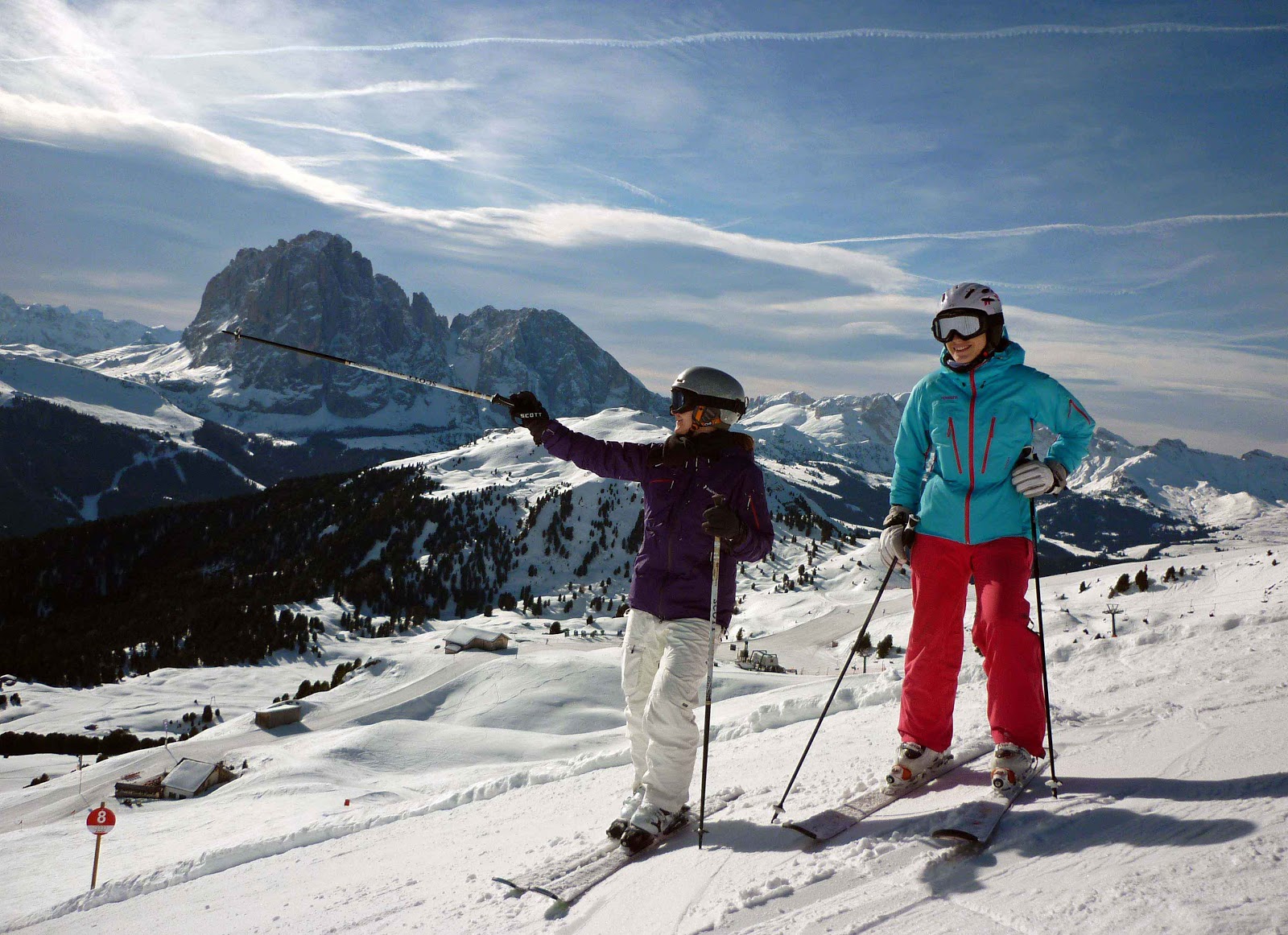 DOLOMITES Val Gardena Great skiing, food and wine in Val Gardena, Italy