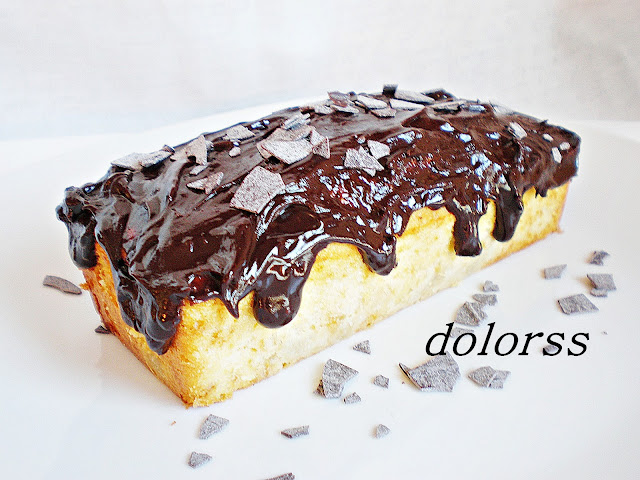 http://blogdecuina.blogspot.com.es/2013/02/plum-cake-de-peras-y-chocolate.html