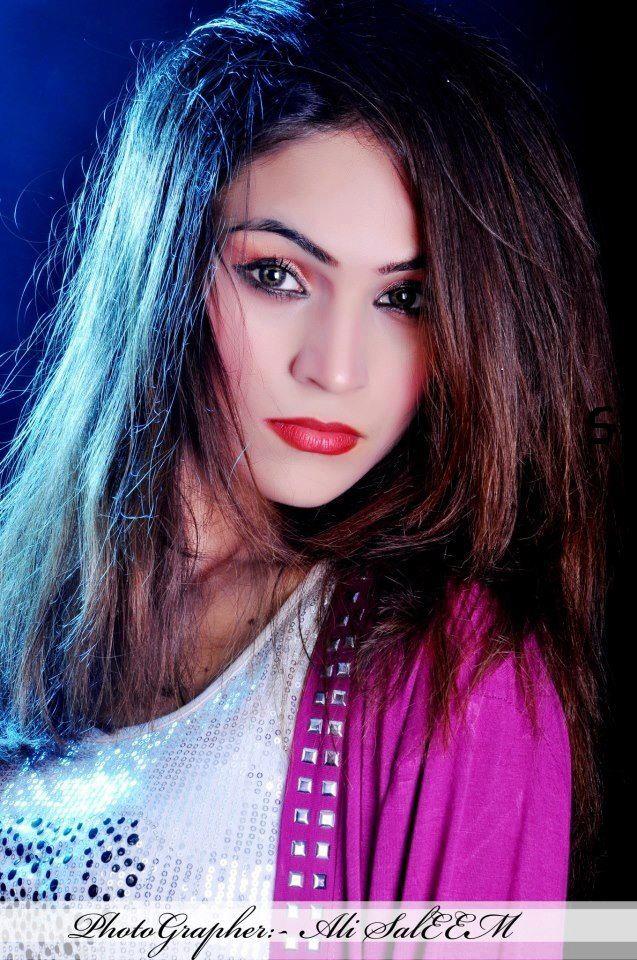 A.T.R PRODUCTION MODELING AGENCIES IN LAHORE Model Sidra Shah