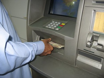 FG warns Nigerians: 'Beware, armed robbers disguise as ATM users at night' FG warns Nigerians: 'Beware, armed robbers disguise as ATM users at night'
