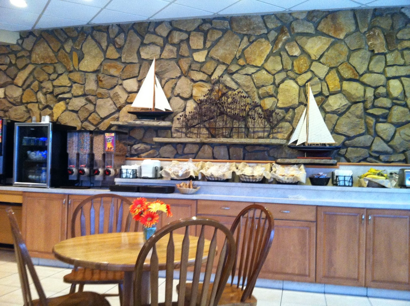 Travel Reviews & Information Charlevoix, Michigan / Weathervane