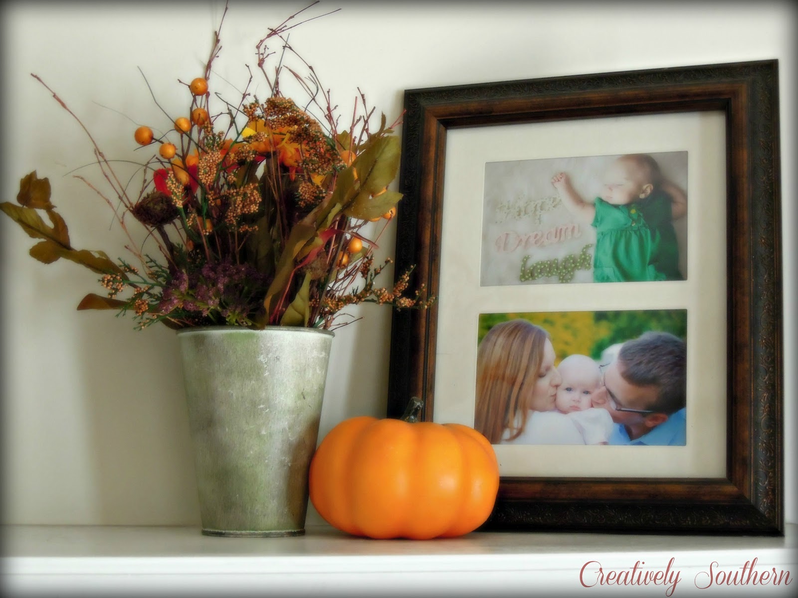 Fall Mantel Decorating